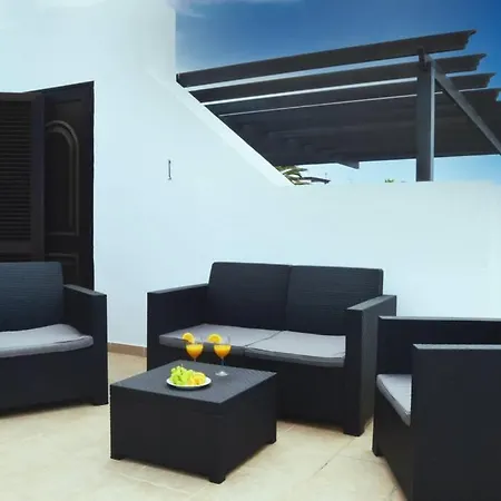 Timanfaya Heatable Pool, Afternoon Sun And Spacious Terrace Vakantiehuis Playa Blanca (Lanzarote)